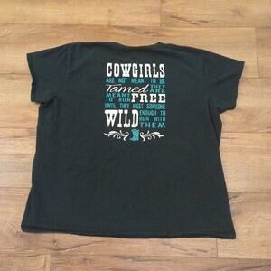 VTG Cowgirl Women's XXL Shirt Baby Tee Boots Horse Wild Texas Western Y2K